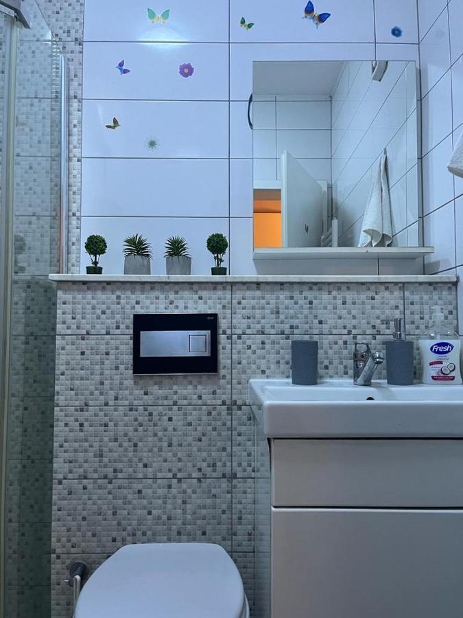Top Apartment Prishtinë Luaran gambar